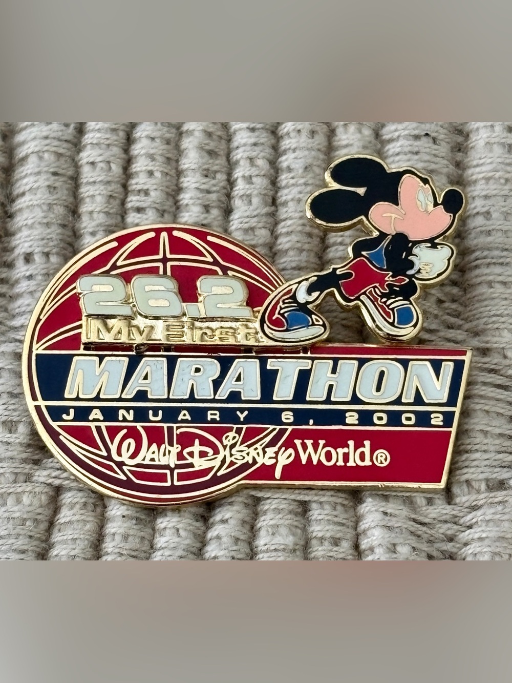 DISNEY 2002 “My First” Walt Disney World Marathon Mickey Mouse Pin